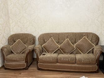 Бурчу бар дивандар: Бурчу бар диван, Жастыктар менен — 1