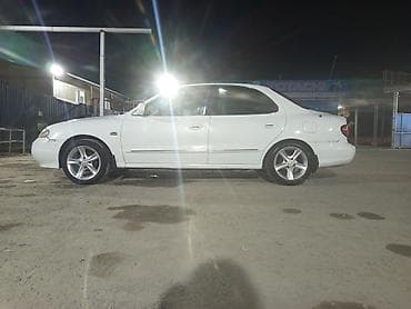 маш: Hyundai Elantra: 1999 г., Механика, Бензин, Седан — 5