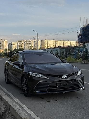 camry 5: Toyota Camry: 2021 г., 2.5 л, Автомат, Гибрид, Седан — 1