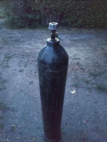 Баллон газовый стальной, углекислый и аргон есть 2 балона самовывоз — 1