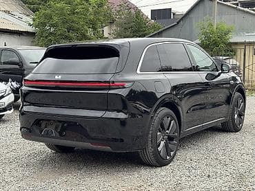 byd leopard 3: Lixiang L6: 2025 г., 1.5 л, Автомат, Гибрид, Кроссовер — 4
