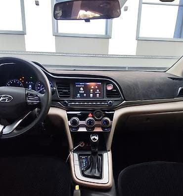 byd e5: Hyundai Elantra: 2018 г., 1.8 л, Автомат, Бензин, Седан — 5