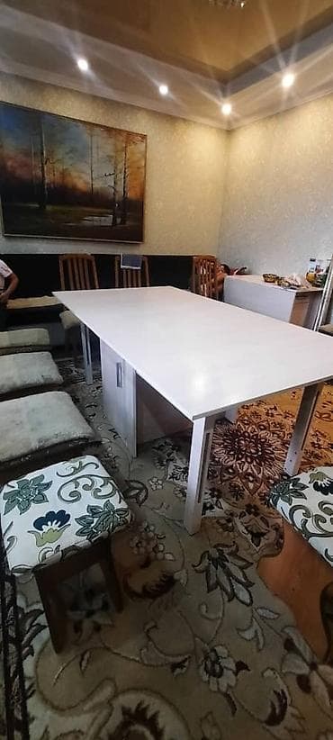 Стол трансформер состояние очень хорошее в наличии два стола Ширина