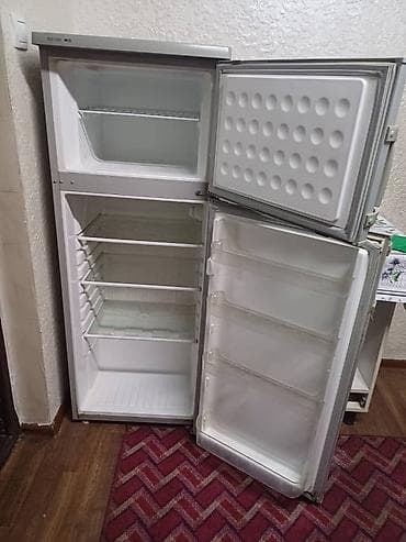 Техника и электроника: Продаю холодильник Avest BCD 230S б/у в хорошем состоянии — 2