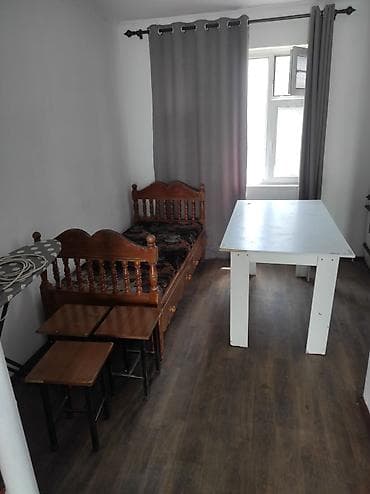 2 room flat: 2 комнаты, Собственник, Без подселения, С мебелью частично — 1