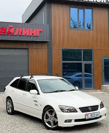 альтезу: Toyota Altezza: 2001 г., 0.2 л, Автомат, Бензин, Универсал — 1