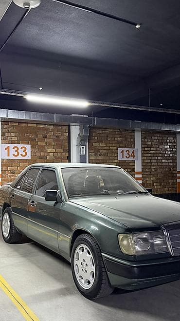 Продажа авто: Mercedes-Benz W124: 1989 г., Седан — 1