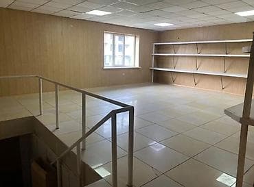 Коммерциялык мүлк: Сдаётся помещение свободного назначения на 40м2 - Просторный зал с — 2