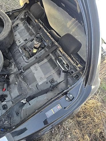 без усилителя: Стойка кузова Mercedes-Benz, Оригинал — 2