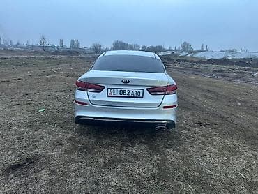 red cell: Kia Optima: 2019 г., 2 л, Автомат, Газ, Седан — 5