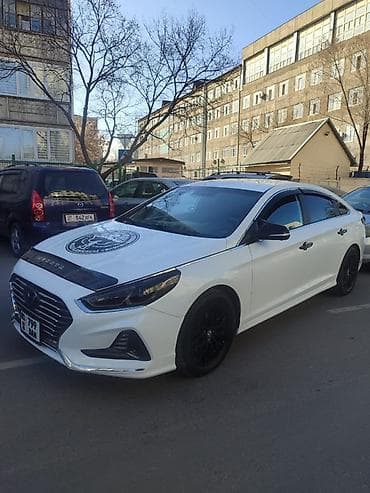 Hyundai Sonata: 2017 г., Седан