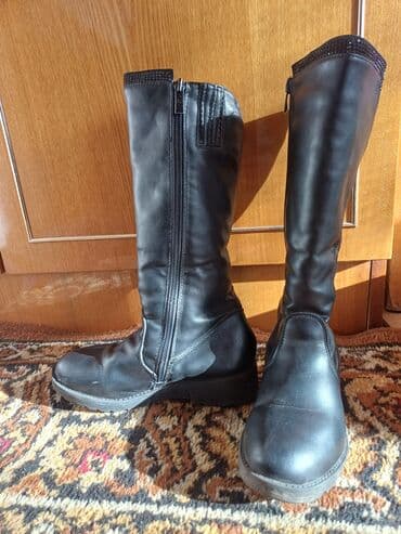 обувь для детей: Детские зимние сапоги, черные. - Материал верха: гладкая экокожа. - — 8