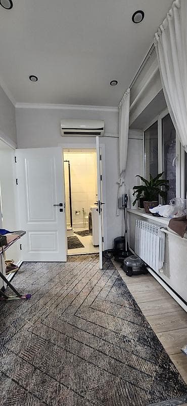 Недвижимость: 🔥 СРОЧНО! Продаётся дом с готовым бизнесом 🔥 🏢 В доме 12 квартир 💰 — 6