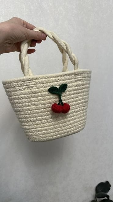 сумки классические: Плетёные мини-сумки из плотного хлопкового шнура с декоративными — 2