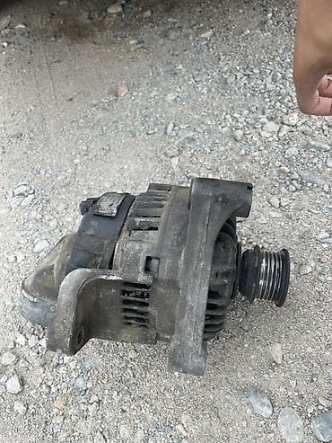 авто элек: Генератор 
Е39 тушот 
2.5 — 1