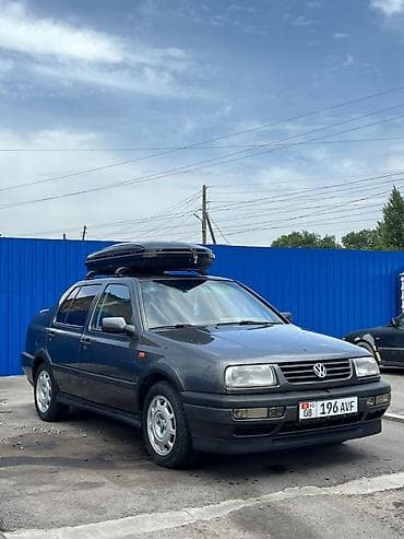 фолсваген джета: Volkswagen Vento: 1993 г., 2 л, Механика, Бензин, Седан — 1