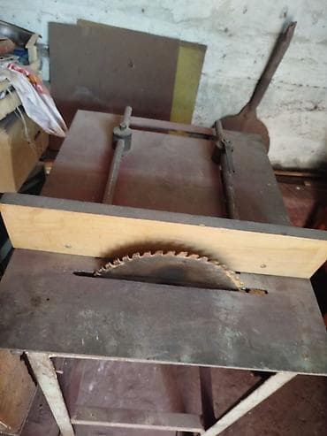 пилу: Комплект столярного оборудования для обработки древесины. Состав: - — 6