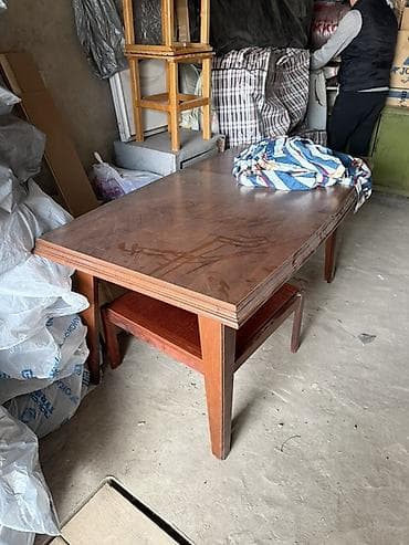 Тумбы и подставки: Кухонный стол, Прямоугольный, Нераскладной — 1