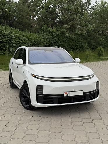 byd e7: Lixiang L7: 2023 г., 1.5 л, Автомат, Электромобиль, Внедорожник — 3