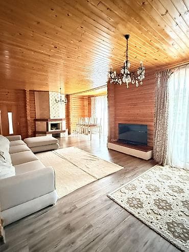 Недвижимость: Продаю большой коттедж на Иссыкуле из сруба на 3 -линии. В Центре — 2