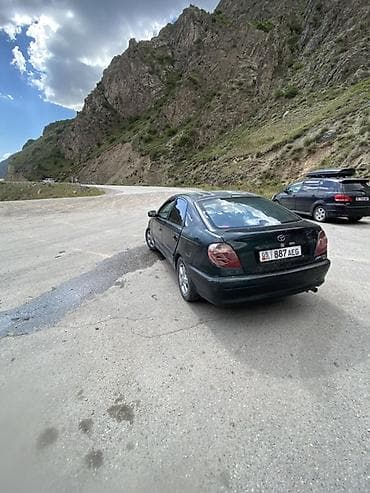 colf 2: Toyota Avensis: 2002 г., 2 л, Автомат, Бензин, Седан — 4