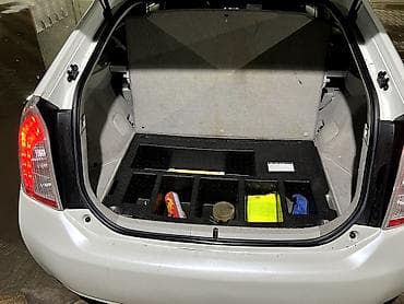 toyota prius 2000: Toyota Prius: 2015 г., 1.8 л, Автомат, Гибрид, Хэтчбэк — 9