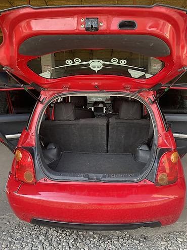 vt 1300: Toyota Ist: 2003 г., 1.5 л, Автомат, Газ, Хэтчбэк — 9