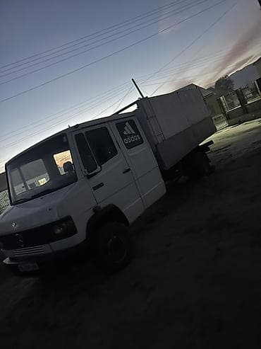 Коммерциялык транспорт: Жүк ташуучу унаа, Mercedes-Benz, Дубль, 6 т — 2