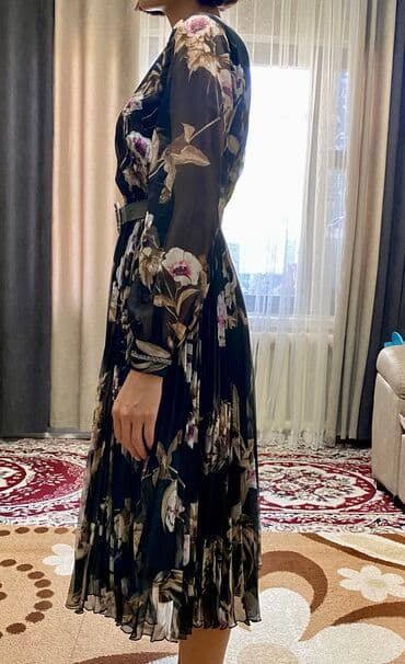 вечерние платья бишкек дордой инстаграм: Вечернее платье, Средняя модель, С рукавами, Стразы, S — 2