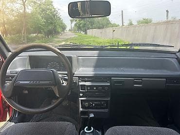 Продажа авто: ВАЗ (ЛАДА) 2109: 1994 г., 1.5 л, Механика, Бензин, Хэтчбэк — 5