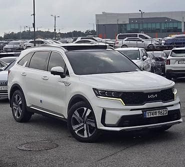 360: Kia Sorento: 2022 г., Кроссовер — 1