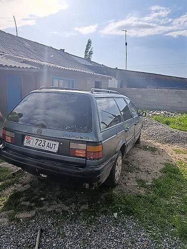 Volkswagen: Volkswagen Passat: 1988 г., 1.8 л, Механика, Бензин, Универсал — 6