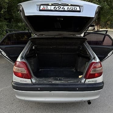 Toyota: Toyota Avensis: 2002 г., 1.8 л, Автомат, Бензин, Лифтбек — 7