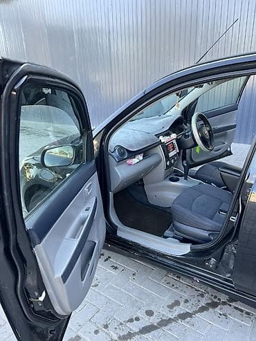 mazda cronos: Mazda Demio: 2004 г., 1.3 л, Автомат, Бензин, Хэтчбэк — 5