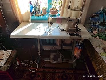 стол для швейной машины: Продаю электрическую машинку состояние хорошее . город кант — 2
