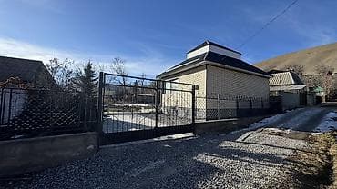 hostel osh: Дача, 65 м², 3 комнаты, Собственник — 7