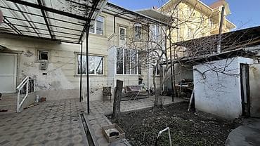 bazar kg: Продается дом в районе Юга-Восток . Ташкентская . Дом представляет — 1