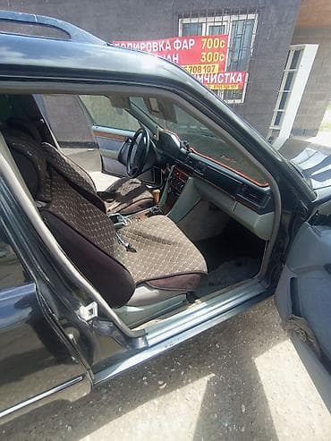 Унаа сатуу: Mercedes-Benz W124: 1995 г., 2.3 л, Кол менен иштөөчү, Бензин, Универсал — 3