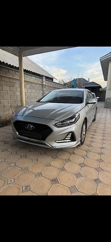 Hyundai Sonata: 2019 г., 2 л, Автомат, Газ, Седан