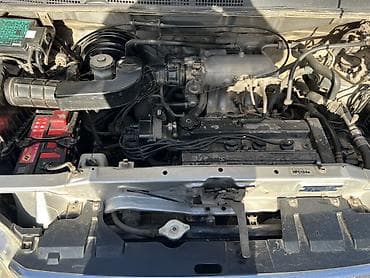 step: Honda Stepwgn: 2001 г., 2 л, Автомат, Бензин, Минивэн — 9