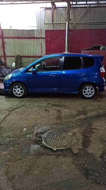 квартира в бишкеке на долгий срок: Сдаю Honda Fit, Долгосрочно, Без водителя, | Залог — 2