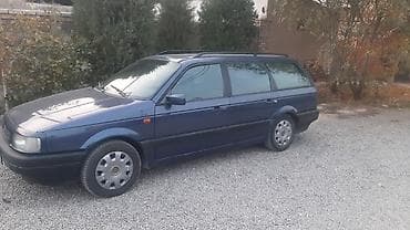 Volkswagen: Volkswagen Passat Variant: 1993 г., 1.8 л, Механика, Бензин, Универсал — 2