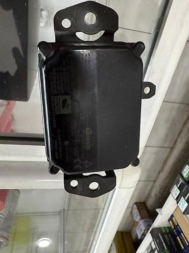 6d mark: Toyota 2021 г., Б/у, Оригинал, Япония — 1