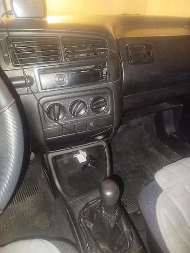 mini kuper: Volkswagen Golf: 1992 г., 1.8 л, Механика, Бензин, Хэтчбэк — 7