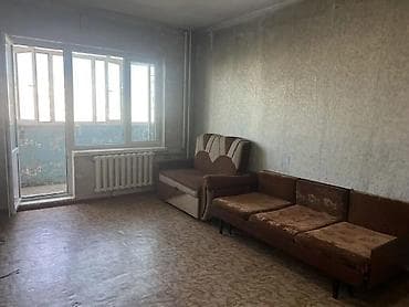 8: 1 комната, Советская/Скрябина Агентство недвижимости, Только девушкам, от 3 месяцев, от 1 месяца, от 6 месяцев, С мебелью полностью — 1