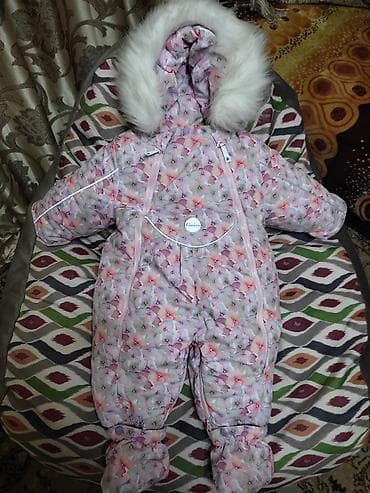 Новый зимний комбинезон со съёмным вкладышем. Очень тёплый