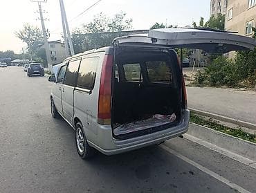 Honda Stepwgn: 2000 г., 2 л, Автомат, Бензин, Минивэн