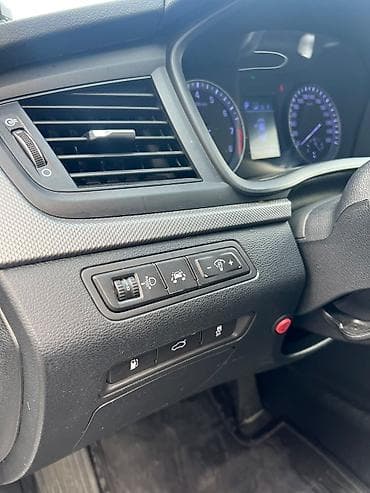 e2 byd: Hyundai Sonata: 2021 г., 2 л, Автомат, Газ, Седан — 10