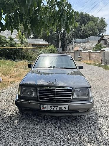 Mercedes-Benz E-Class: 1994 г., 3.2 л, Автомат, Бензин, Седан