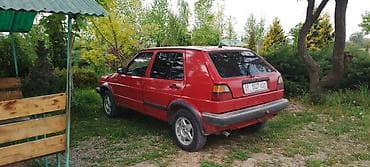 Унаа сатып алуу: Volkswagen Golf: 1989 г., 1.8 л, Механика, Бензин — 2
